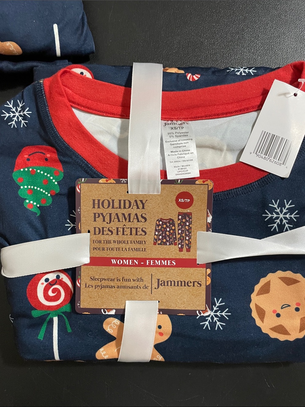 Nwt’s Navy Holiday Pajama Set with Red Trim Size XS